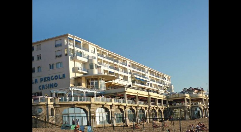 Hotel Résidence La Pergola  Saint-jean-de-luz