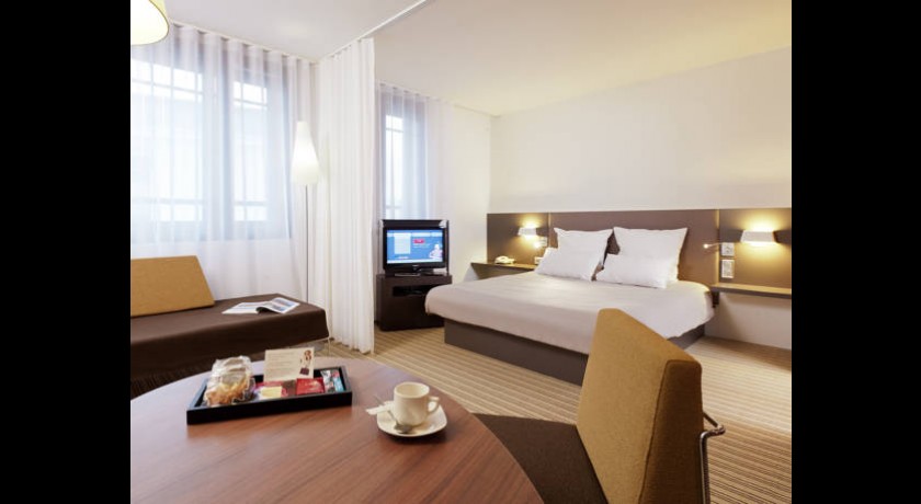Hotel Suite Novotel Vélizy-villacoublay 