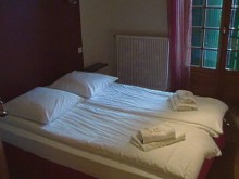 Hotel La Chataigneraie  Uzer