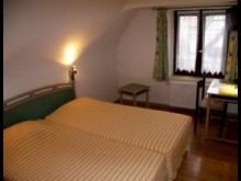 Hôtel-restaurant Auberge Des Trois Chateaux