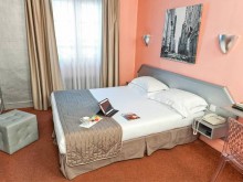 Hôtel Comfort Paris Montmartre 