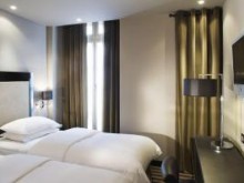 Hôtel Des Chevaliers  Paris