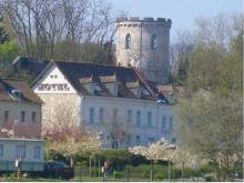 Hotel De La Tour  Pont-de-l'arche