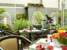 Hôtel La Perle  Paris