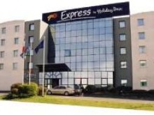 Hotel Express By Holiday Inn Poitiers Futuroscope
