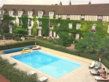 Hotel Manoir De Gressy