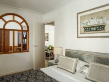 Hôtel Royal Garden Champs-elysées  Paris