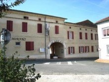 Hotel Restaurant Le Soleil D'or  La Roche-chalais
