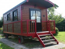 Hotel Roulotte Des Crins D'or