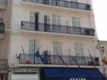 Modern Waikiki Hotel  Cannes