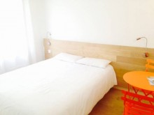 Hôtel De Dieppe  Paris