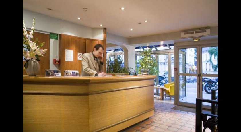 Timhotel Jardin Des Plantes  Paris