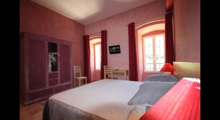 Hotel Le Domaine De L'eau Vive  Largentière