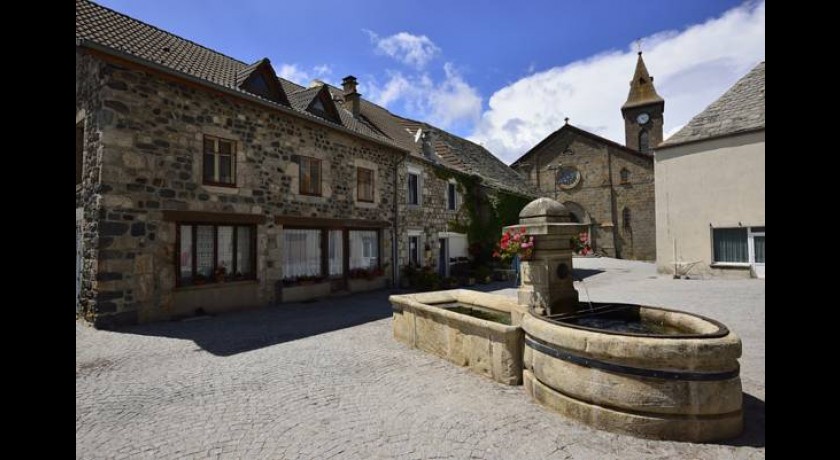 Hotel Beausejour  Le béage