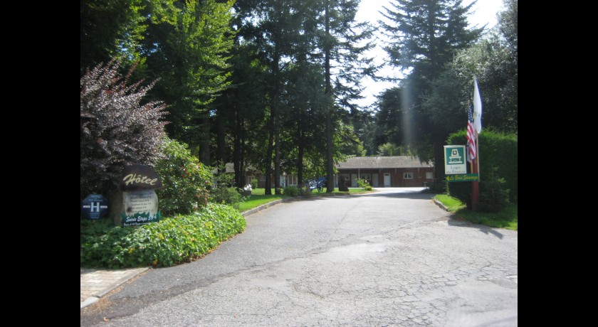 Hotel Au Bois Sauvage  Saint-agrève