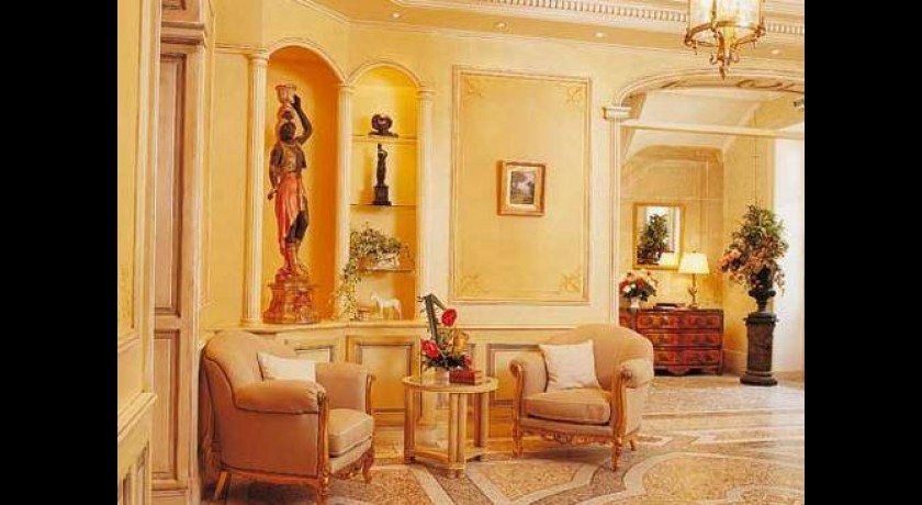 Hôtel-restaurant Le Manoir De La Roseraie  Grignan