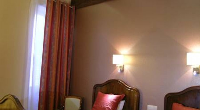 Hôtel Le Sphinx  Montélimar