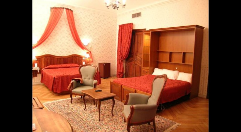 Hôtel Le Sphinx  Montélimar