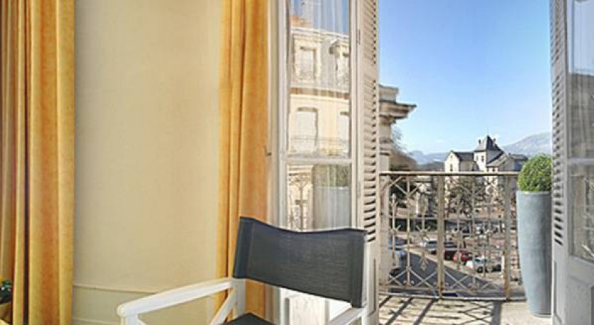 Hôtel Thermal  Aix-les-bains