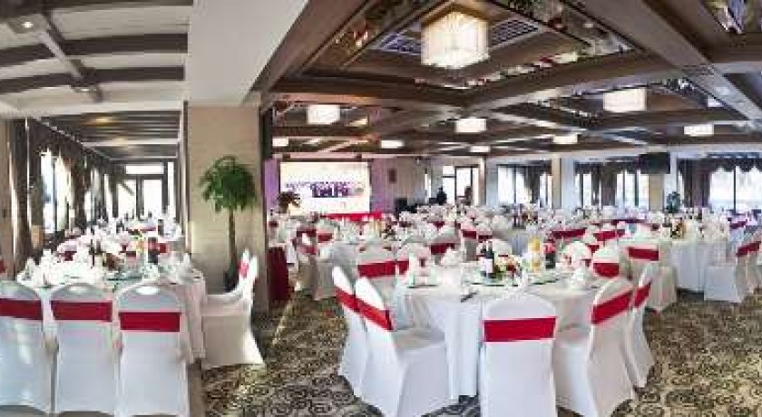 1 Place Du Confluent France Chine 94140 Alfortville Chinagora Hotel Alfortville