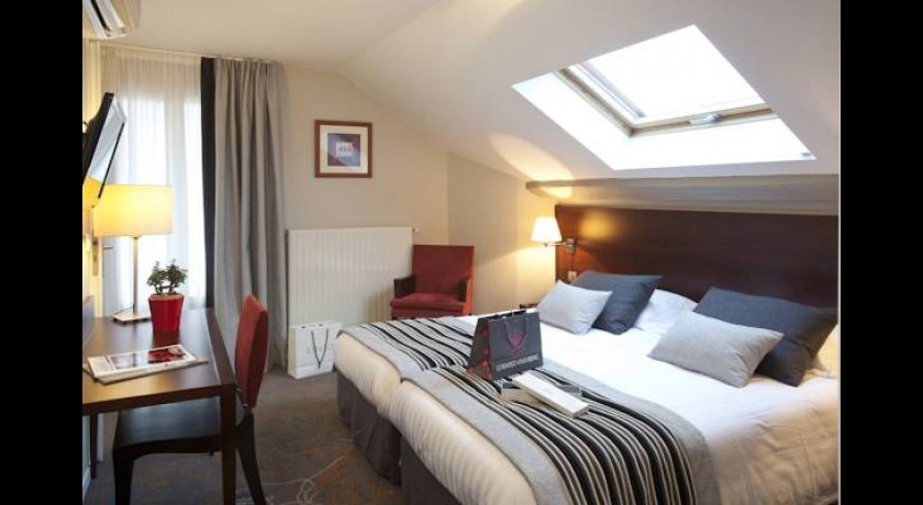 Découvrez l'Allobroges Park Hôtel à Annecy - Un Écrin de Charme au Cœur de la Ville