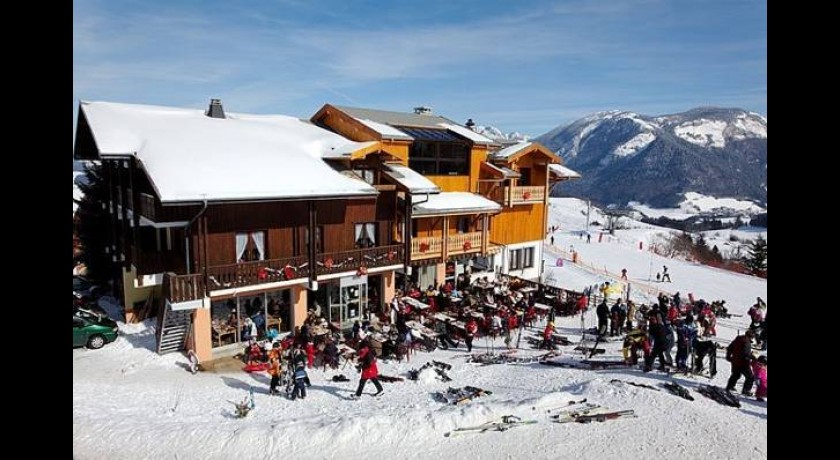 Hôtel Les Skieurs  Bellevaux