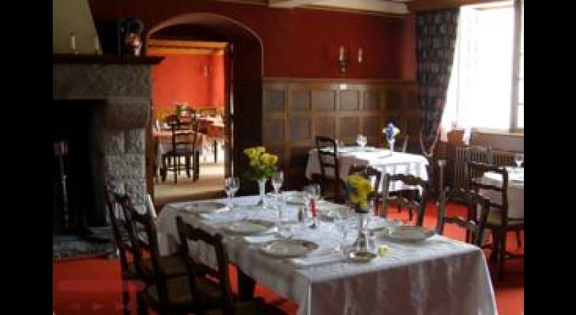 Séjour authentique à l'Hostellerie de la Poste à Oust - Évasions au cœur des Pyrénées