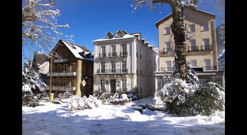 Hotel D'aquitaine  Bagnères-de-luchon