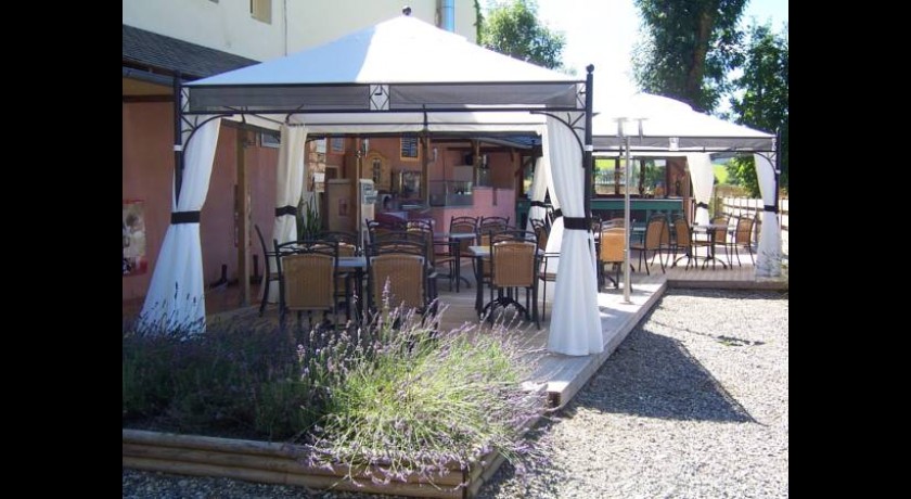 Hôtel La Tour du Loup en Ariège : Calme, Confort et Nature au Cœur des Pyrénées