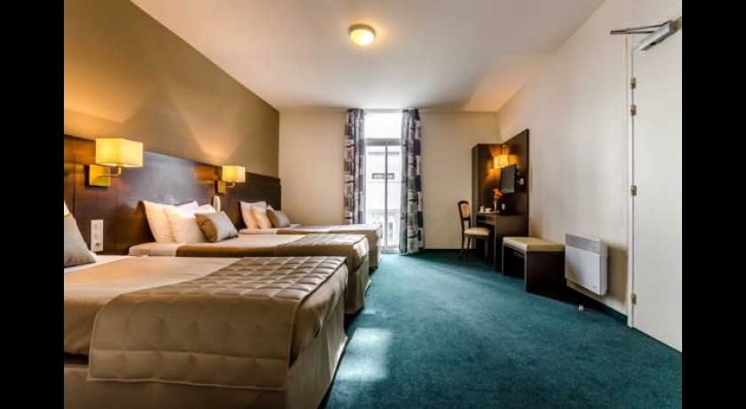 Hôtel Croix des Bretons à Lourdes - Séjour Confort 3 Étoiles Proche de la Grotte de Massabielle