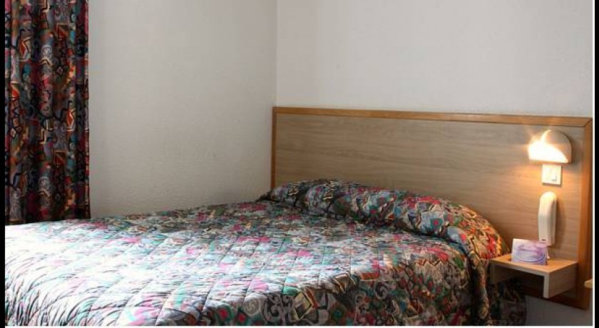 Séjour d'Exception à l'Hôtel Myosotis à Lourdes - Proche du Sanctuaire avec Confort et Charme