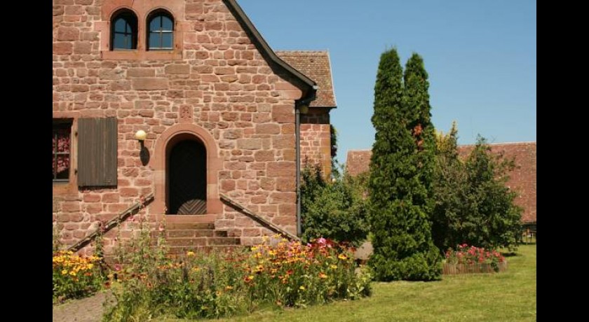 Hotel Vacanciel Le Ch&acirc;teau De Hunebourg  Dossenheim-sur-zinsel