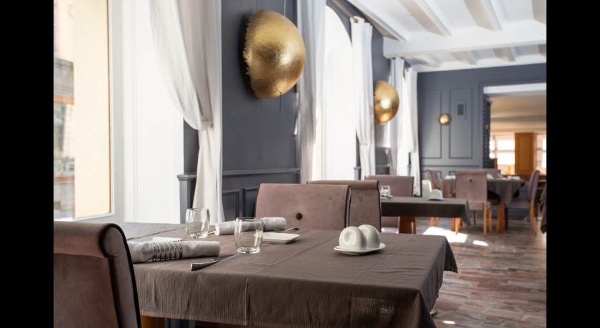 Hôtel Le Rapp à Colmar : Charme, Confort et Luxe au Cœur de l'Alsace