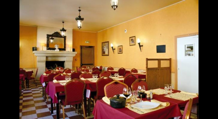 Hotel De La Place  Aunay-sur-odon