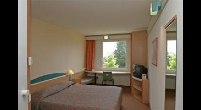 Hotel Ibis Caen Herouville Savary 