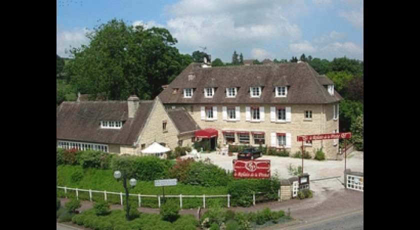Hotel Relais De La Poste  Thury-harcourt
