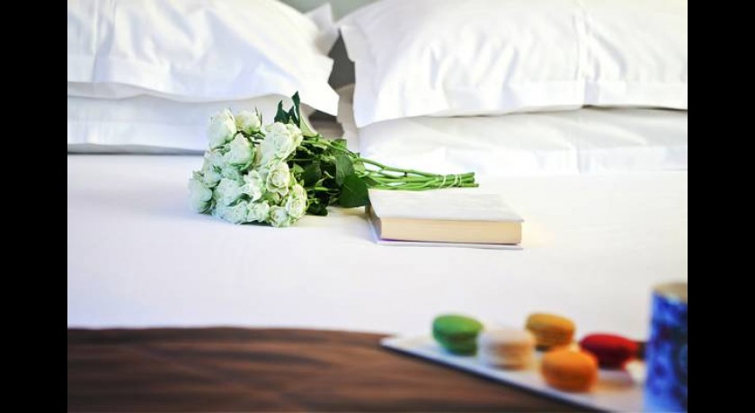 Hôtel Comfort Paris Montmartre 