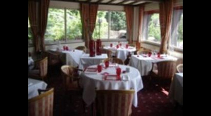 Hotel Auberge De La Rouge  Saint-léonard