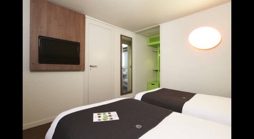 Hotel Campanile Rouen - Franqueville Aéroport  Franqueville-saint-pierre