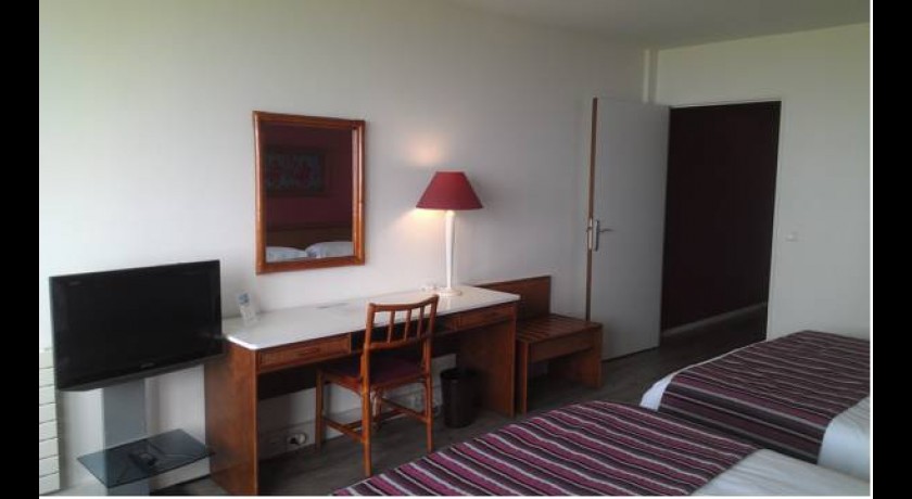 Hôtel de l'Europe à Dieppe - Séjournez face à la mer et profitez de la plage à deux pas