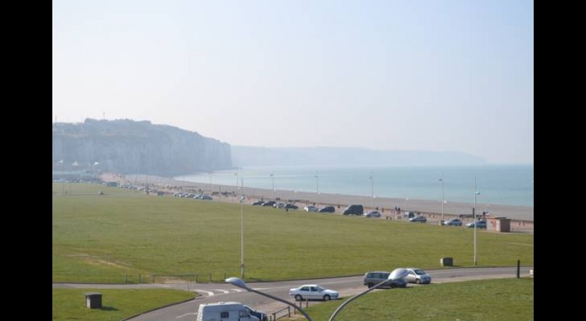 Hôtel de l'Europe à Dieppe - Séjournez face à la mer et profitez de la plage à deux pas