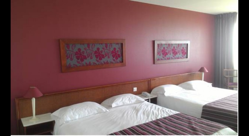 Hôtel de l'Europe à Dieppe - Séjournez face à la mer et profitez de la plage à deux pas