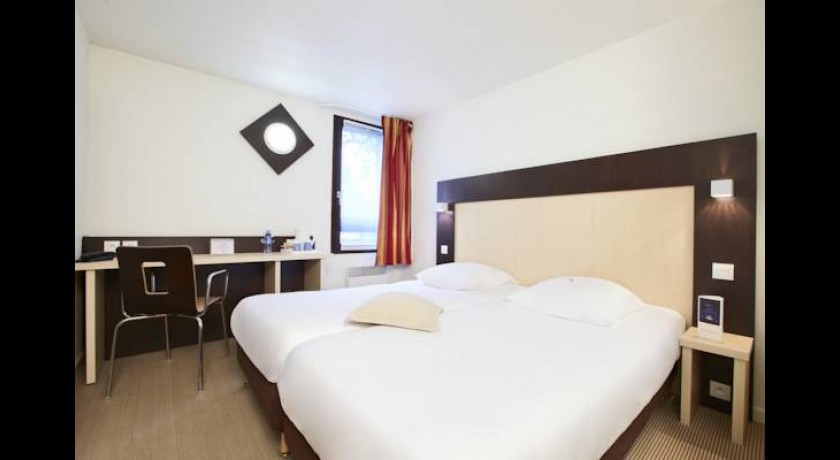 Hotel Kyriad  Mont-saint-aignan