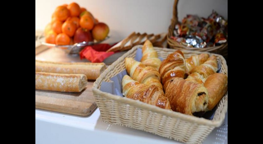 Hotel Relais Des Deux  Rivières  Rouen