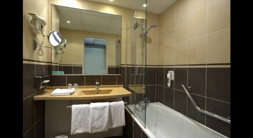 Hotel Mercure Rouen Champ De Mars 