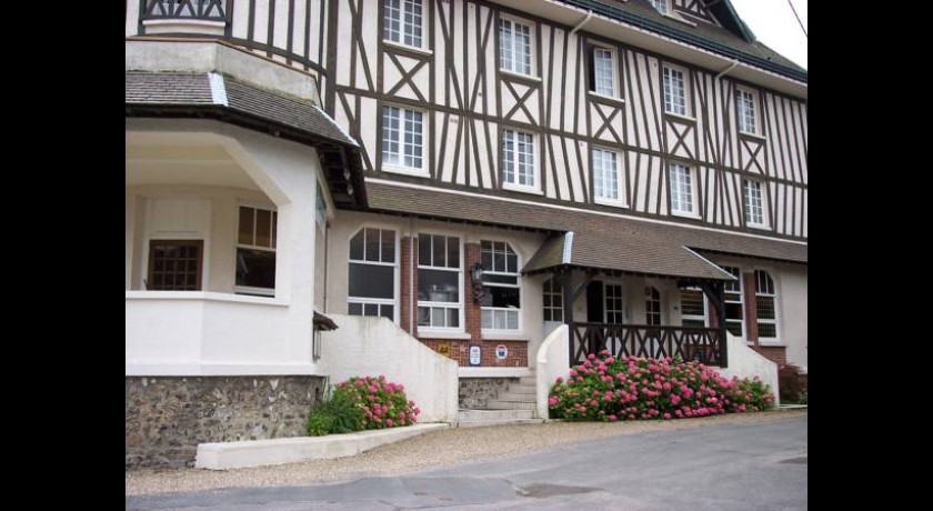 Hotel Hostellerie Saint Pierre  Saint-pierre-du-vauvray
