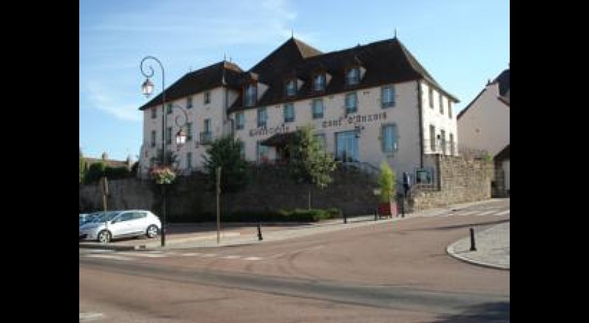 Hotel Hostellerie De La Tour D'auxois  Saulieu