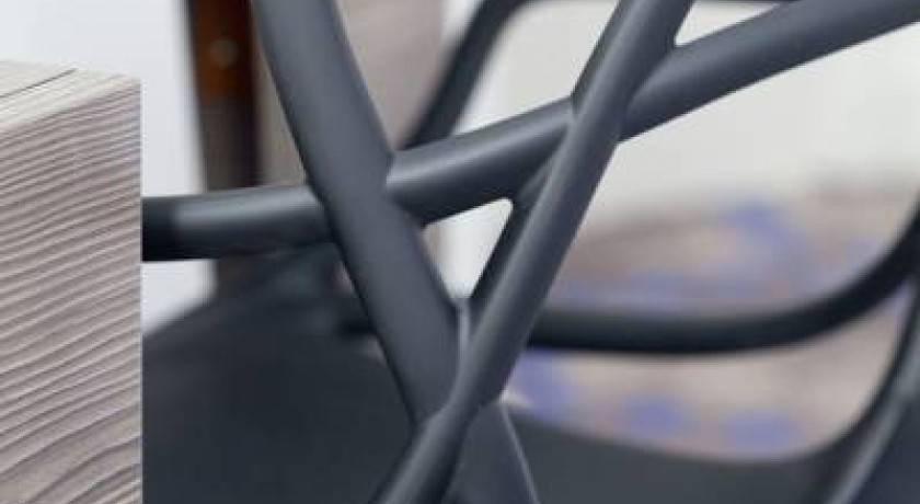 Hôtel Eiffel Capitol *** - Séjournez au cœur de Paris avec 15% de réduction - Site Officiel