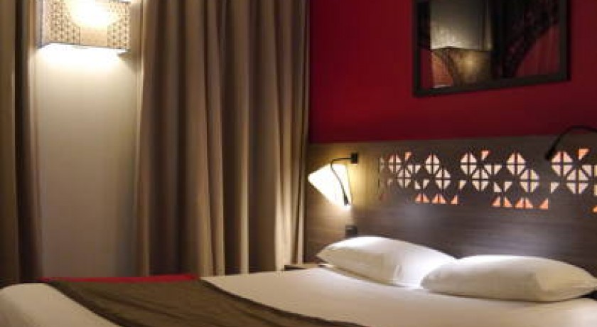 Hôtel Eiffel Capitol *** - Séjournez au cœur de Paris avec 15% de réduction - Site Officiel