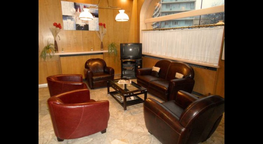 Hôtel Cecil Metz Gare - Charmant Hôtel 3 Étoiles au Cœur de Metz